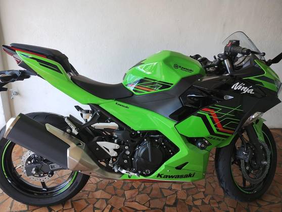 KAWASAKI NINJA 400 KRT EDITION 